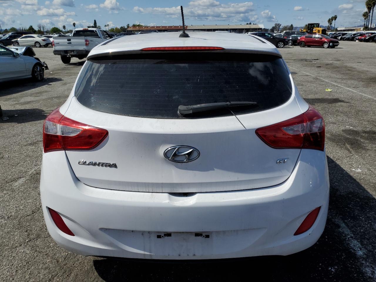 2016 HYUNDAI ELANTRA GT - Фото 6
