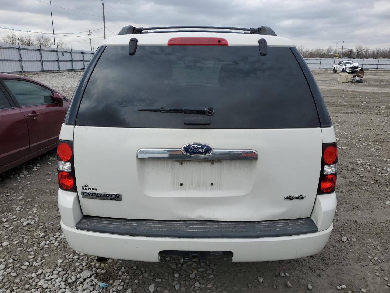 2010 FORD EXPLORER X - Image 6