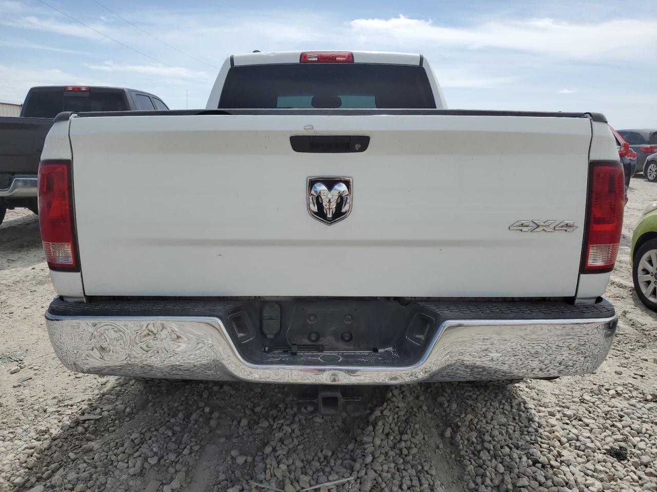 2014 RAM 1500 ST - Фото 6