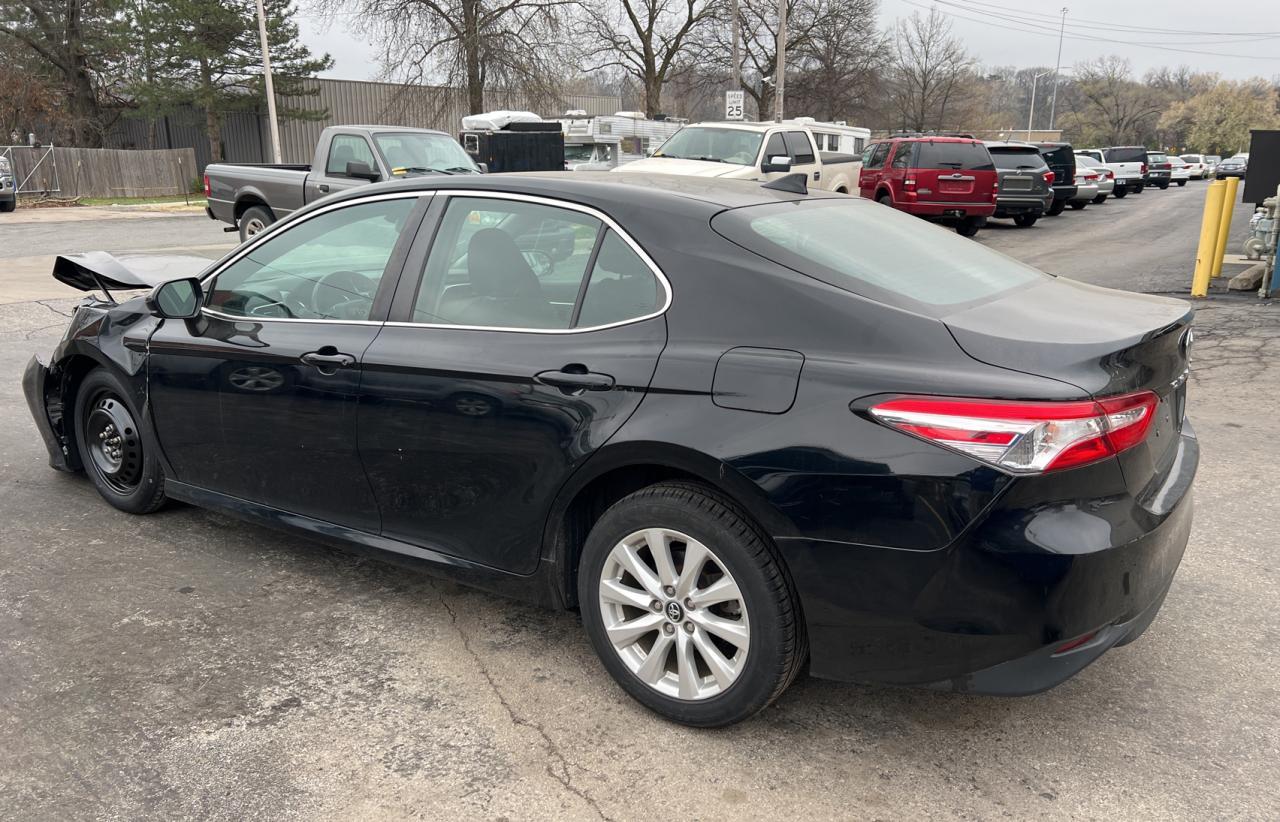 2018 TOYOTA CAMRY L - Фото 3