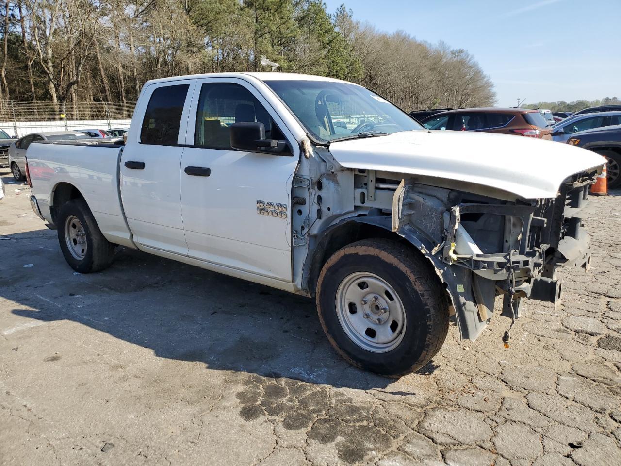 2014 RAM 1500 ST - Image 4