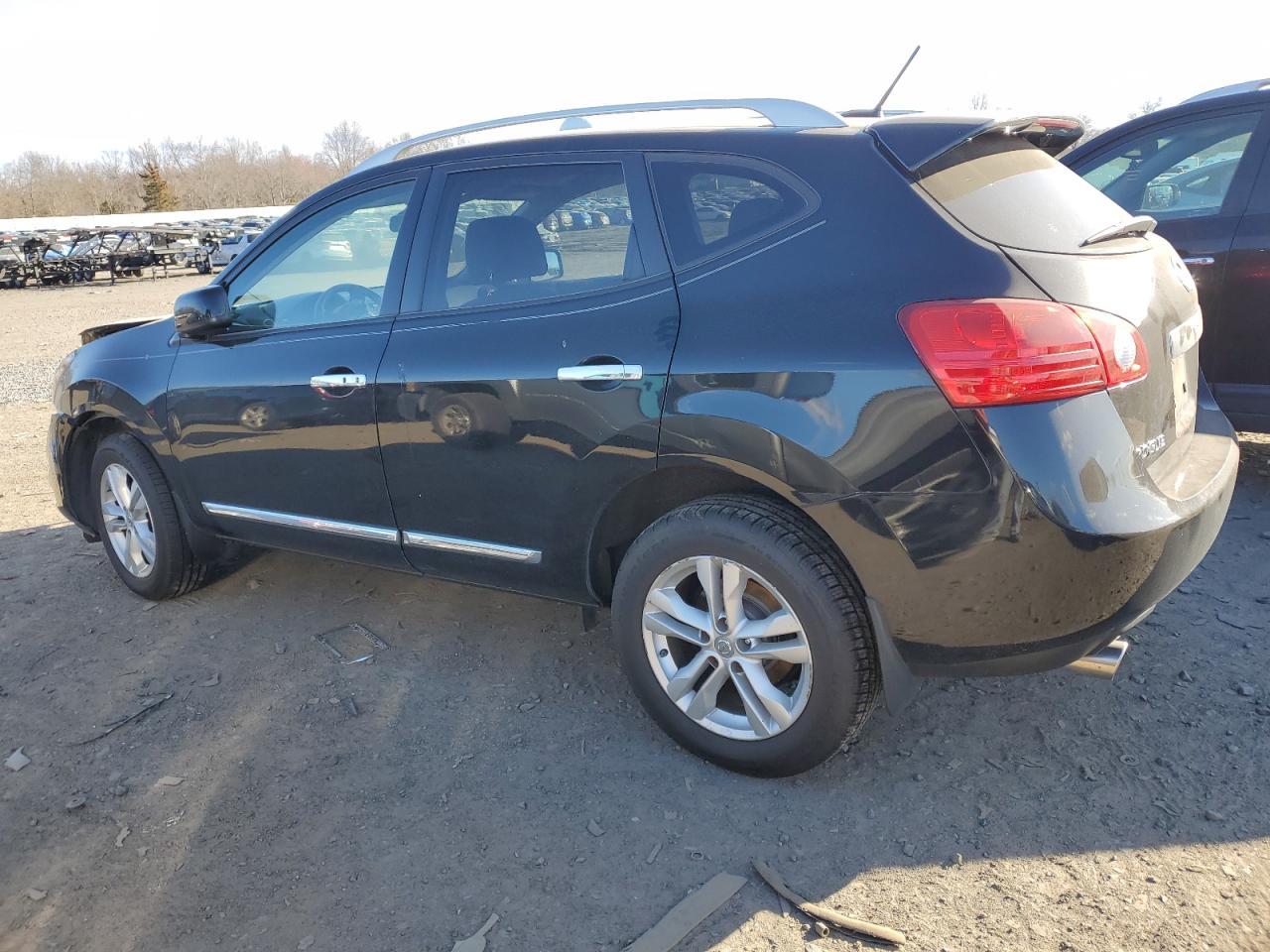 2013 NISSAN ROGUE S - Image 2