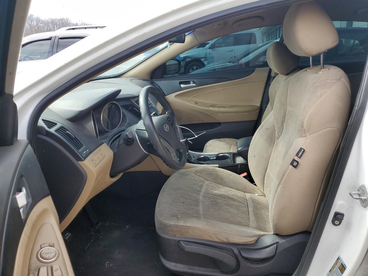 2011 HYUNDAI SONATA GLS - Image 7