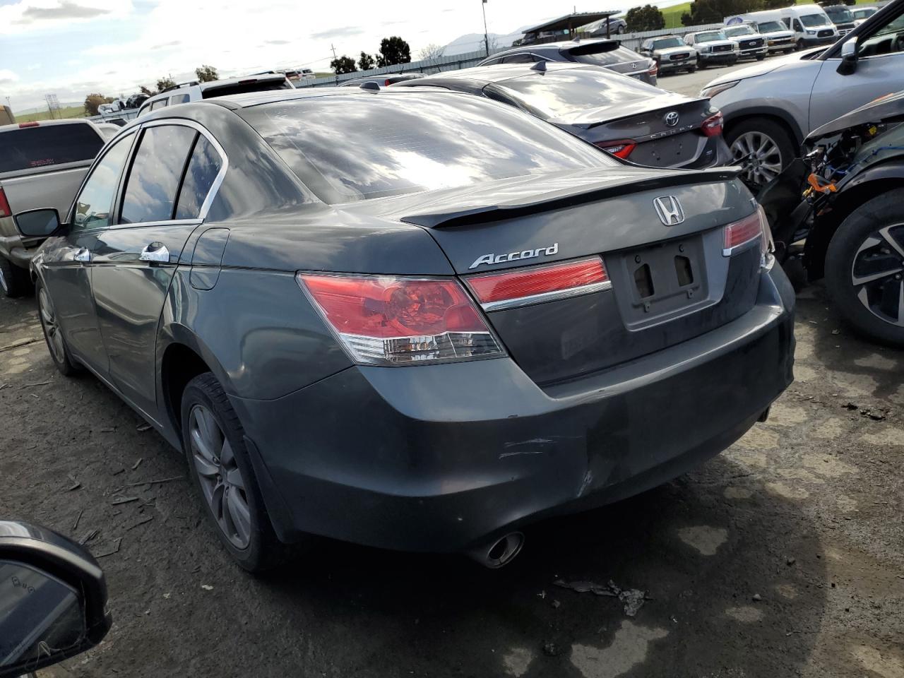 2012 HONDA ACCORD EXL - Фото 2