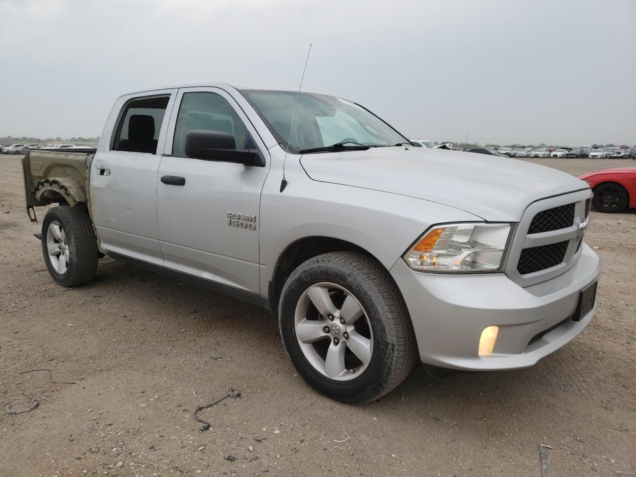 2015 RAM 1500 ST - Image 4