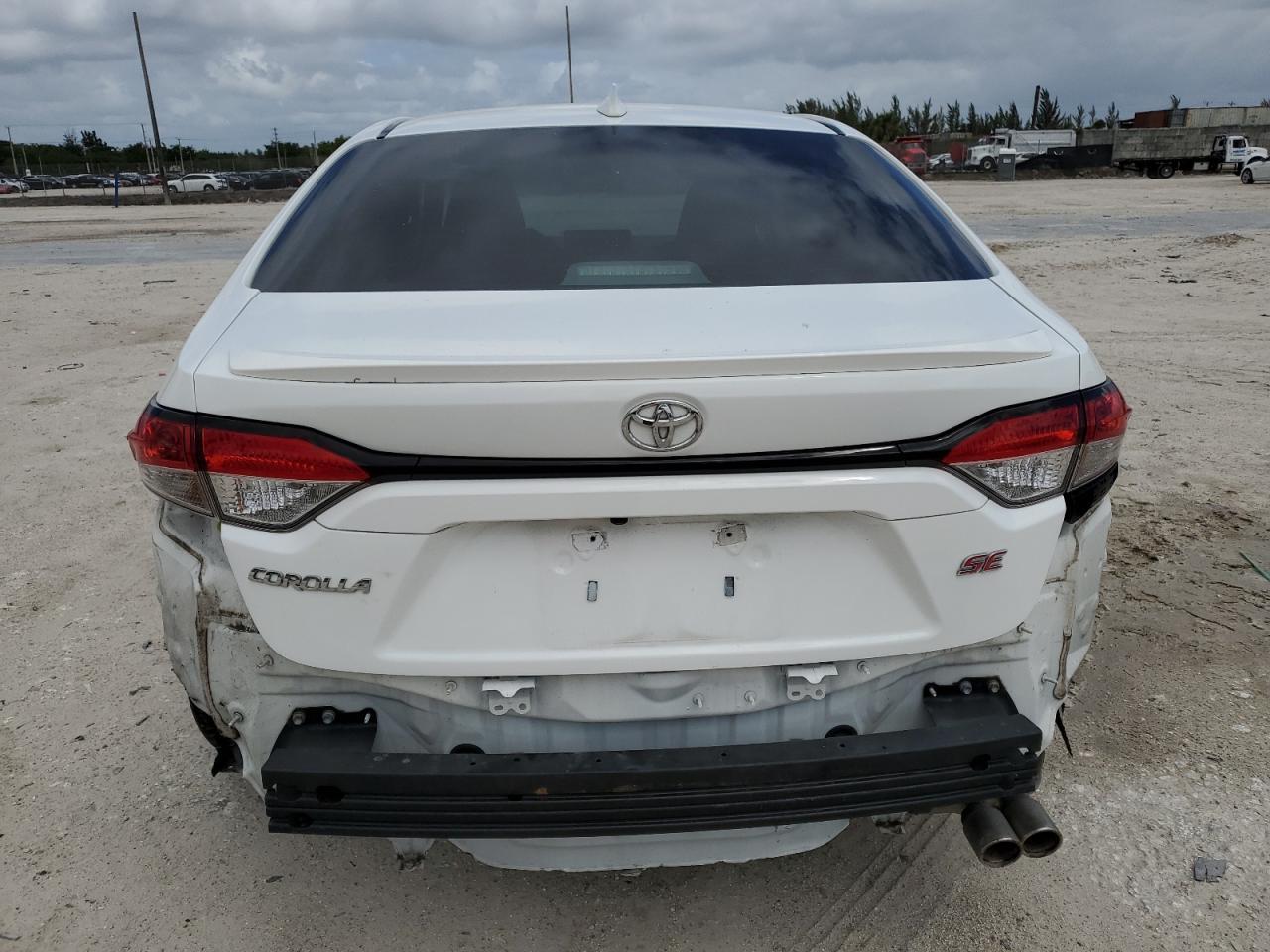 2020 TOYOTA COROLLA SE - Image 6