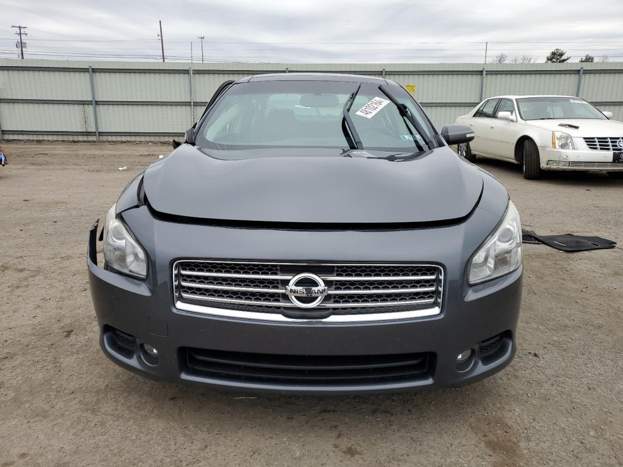 2011 NISSAN MAXIMA S - Image 5