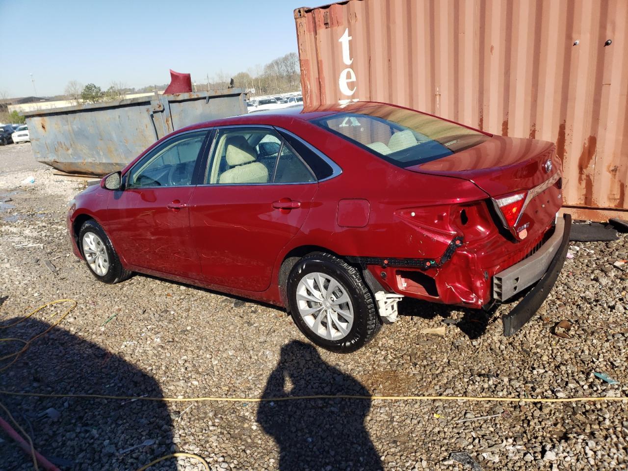 2016 TOYOTA CAMRY LE - Image 2