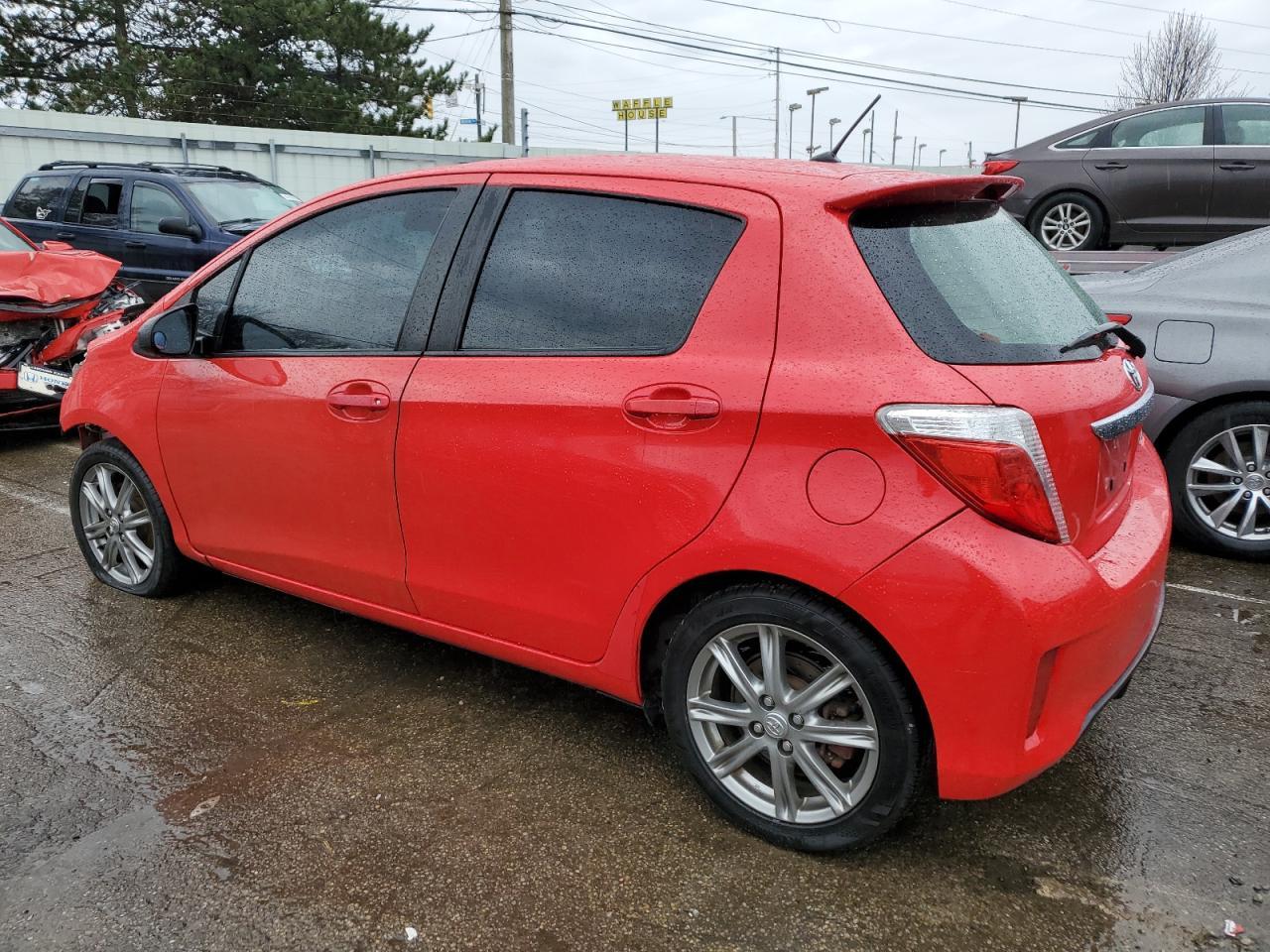 2012 TOYOTA YARIS - Image 2