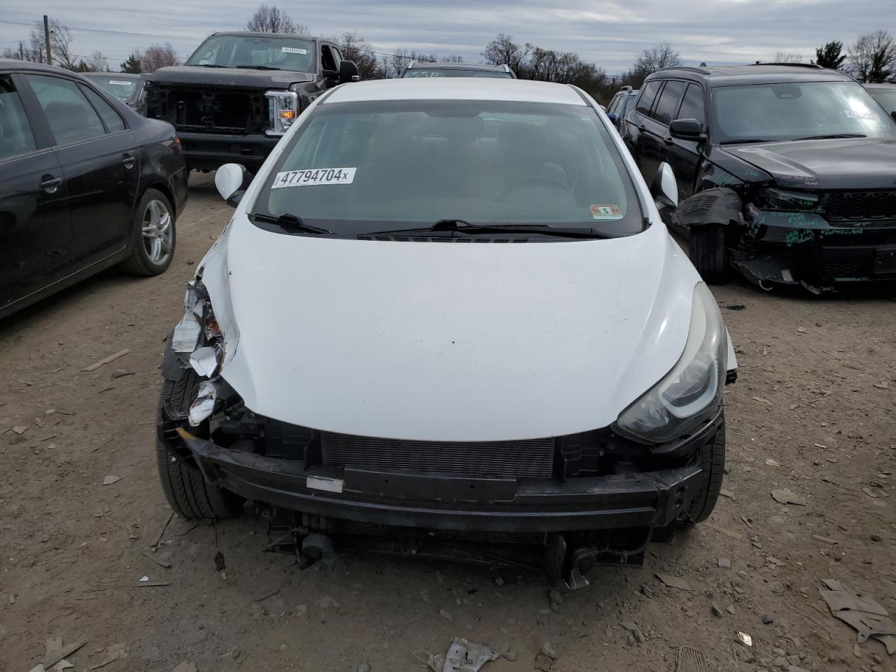 2014 HYUNDAI ELANTRA SE - Фото 5