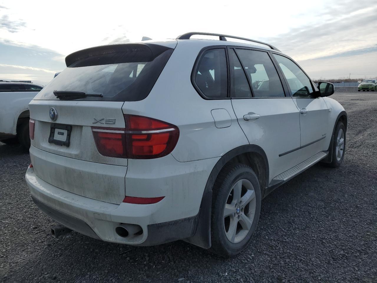 2011 BMW X5 XDRIVE3 - Фото 3