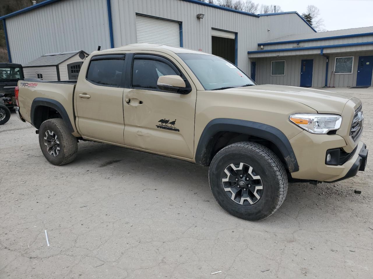 2016 TOYOTA TACOMA DOU - Image 4
