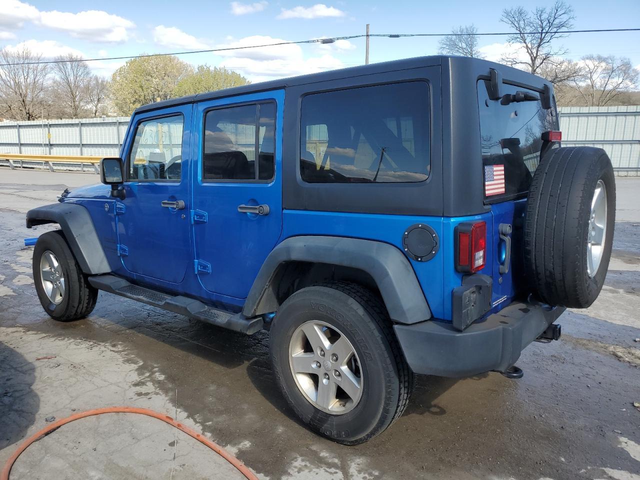 2015 JEEP WRANGLER U - Image 2