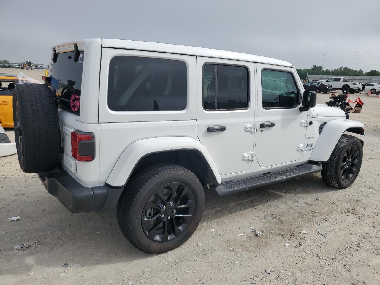 2021 JEEP WRANGLER U - Фото 3