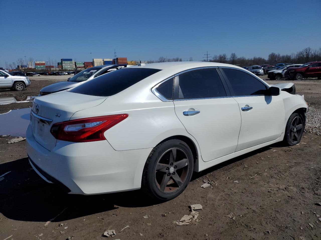 2017 NISSAN ALTIMA 2.5 - Фото 3