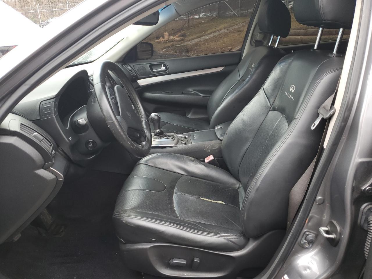 2012 INFINITI G37 - Image 7