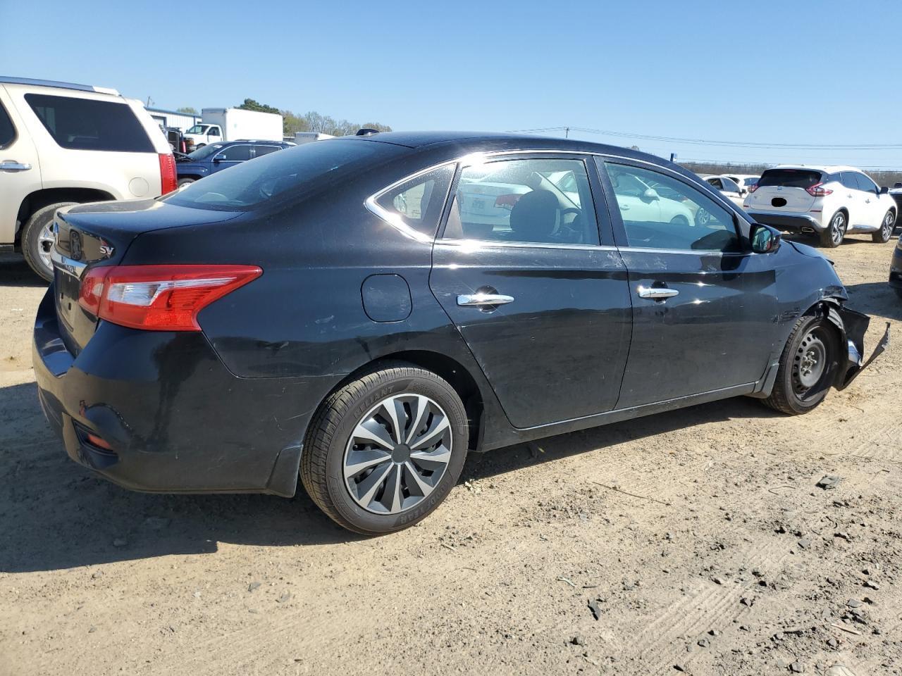 2017 NISSAN SENTRA S - Фото 3