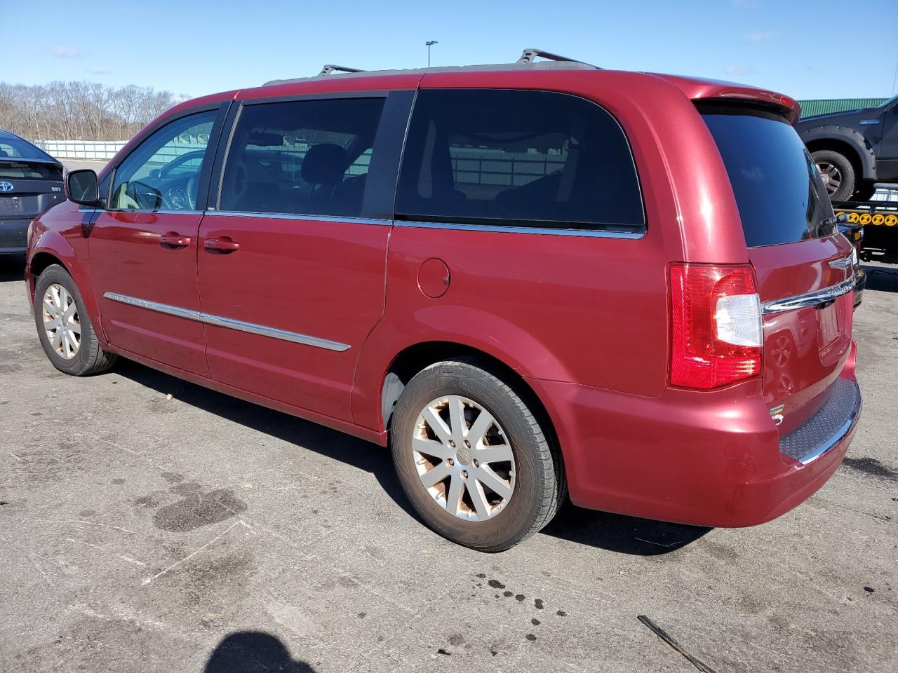 2014 CHRYSLER TOWN & COU - Фото 2