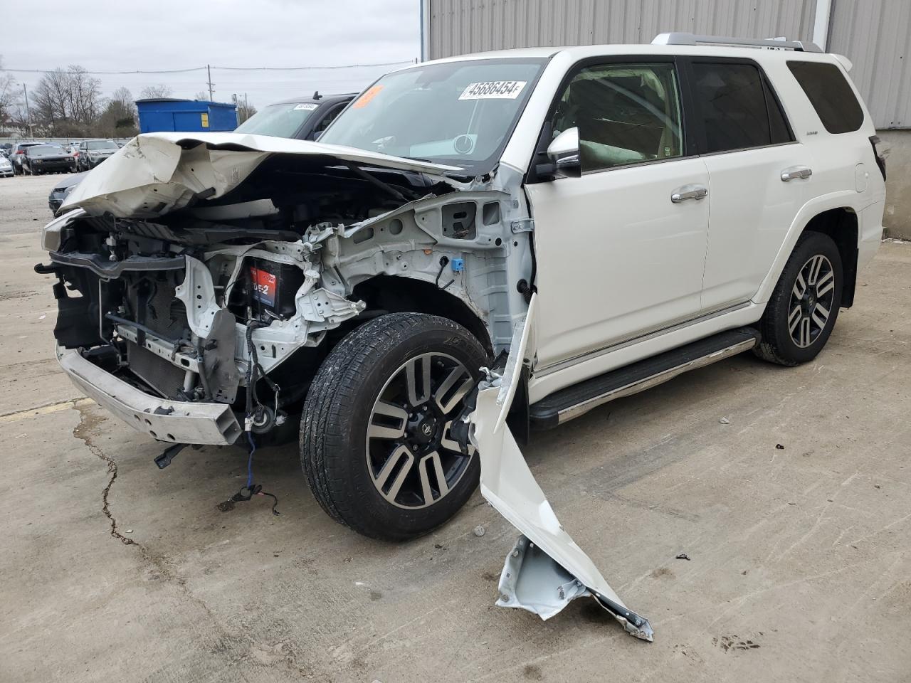 2018 TOYOTA 4RUNNER SR