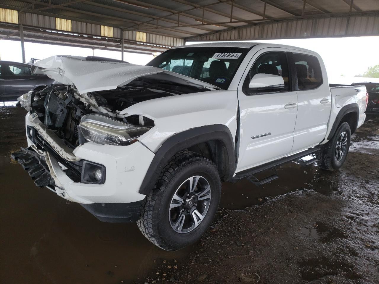 2017 TOYOTA TACOMA DOU