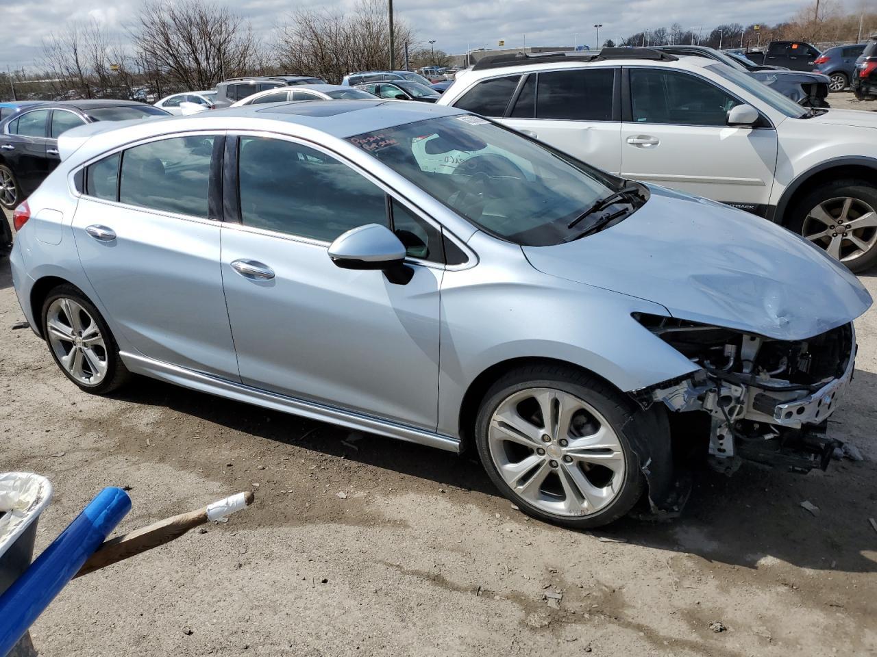 2017 CHEVROLET CRUZE PREM - Фото 4