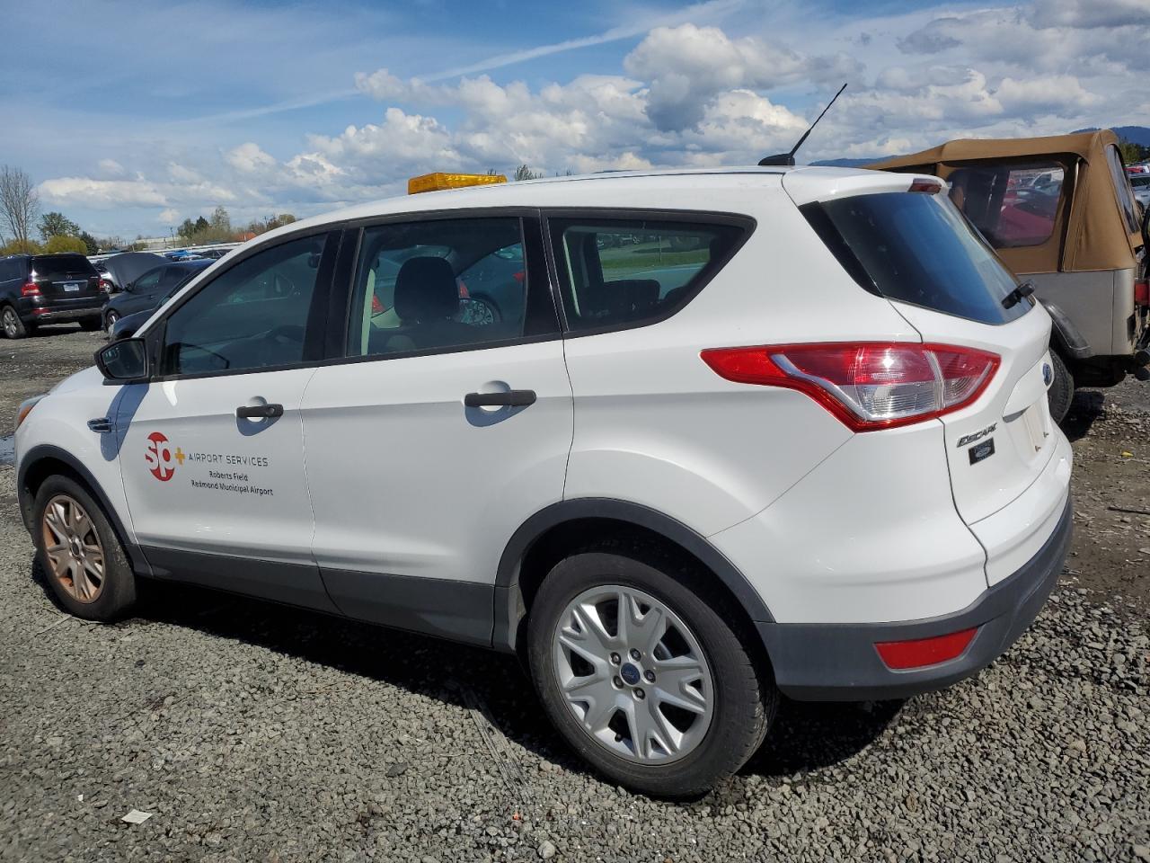 2015 FORD ESCAPE S - Image 2