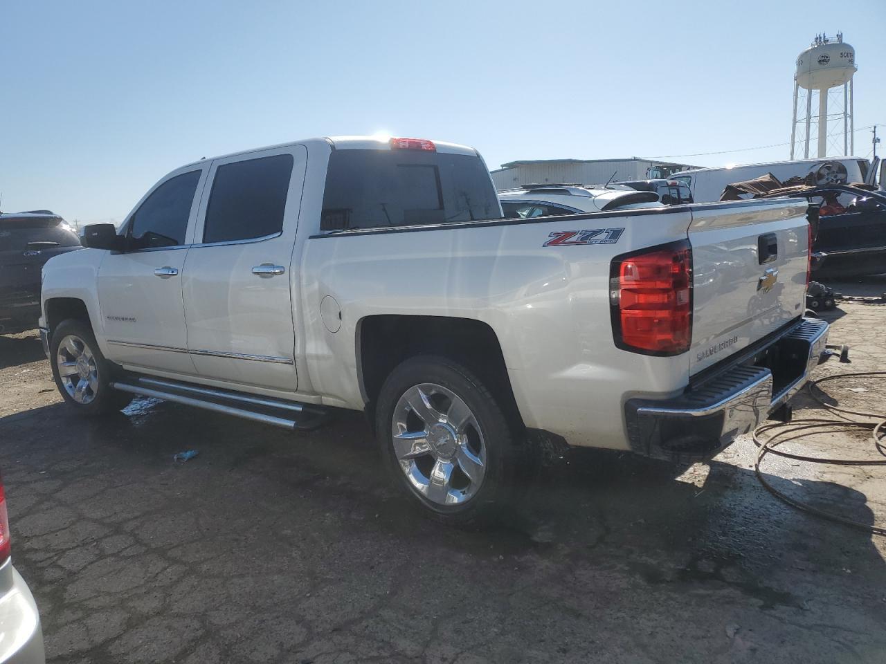 2015 CHEVROLET SILVERADO - Image 2