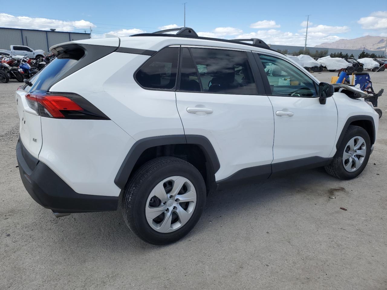 2021 TOYOTA RAV4 LE - Image 3