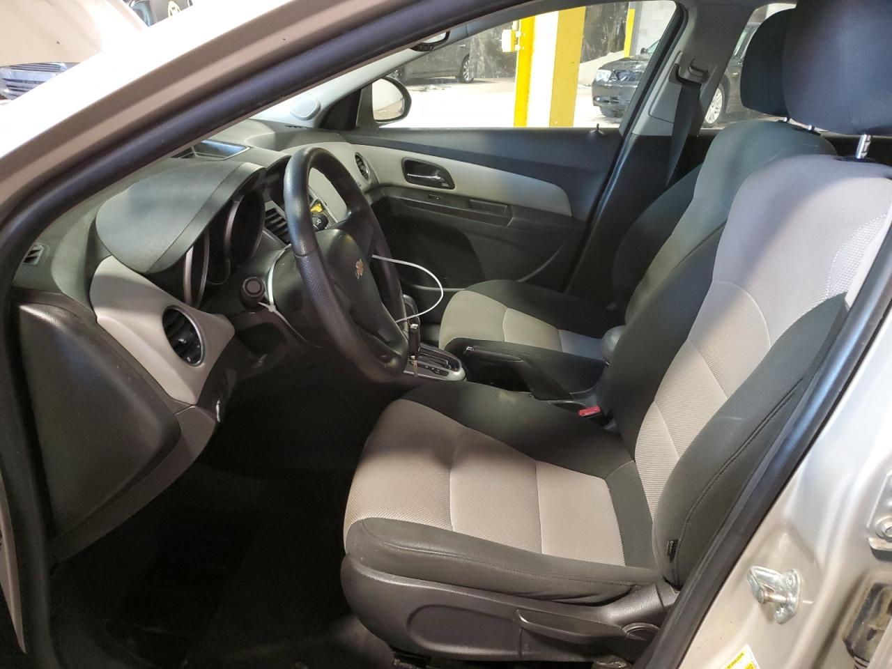 2012 CHEVROLET CRUZE LS - Фото 7