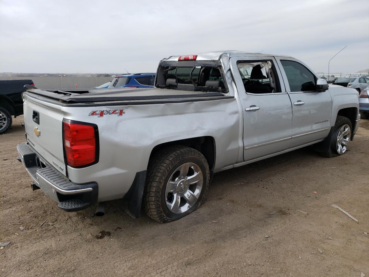 2015 CHEVROLET SILVERADO - Image 3
