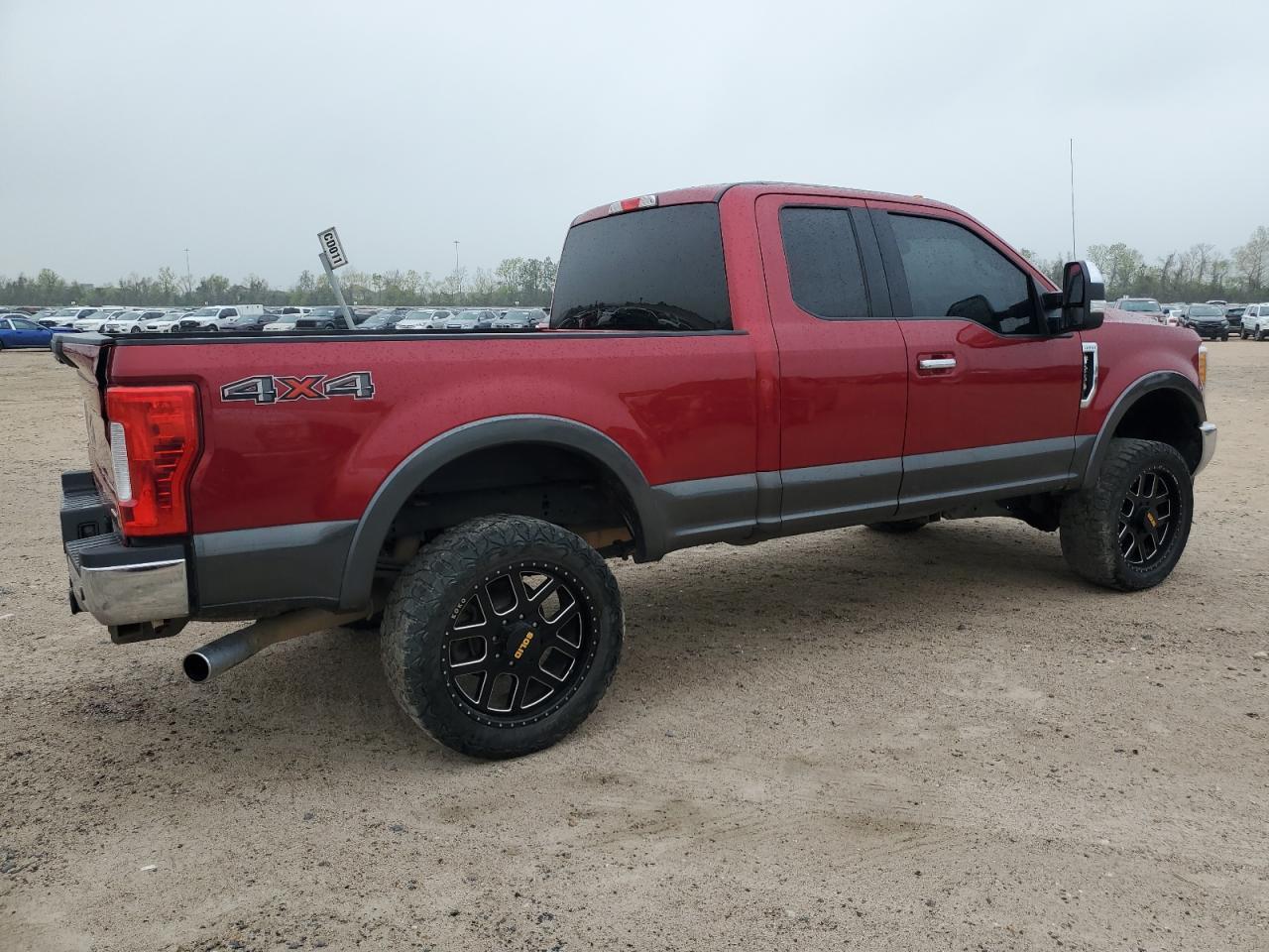 2017 FORD F250 SUPER - Image 3
