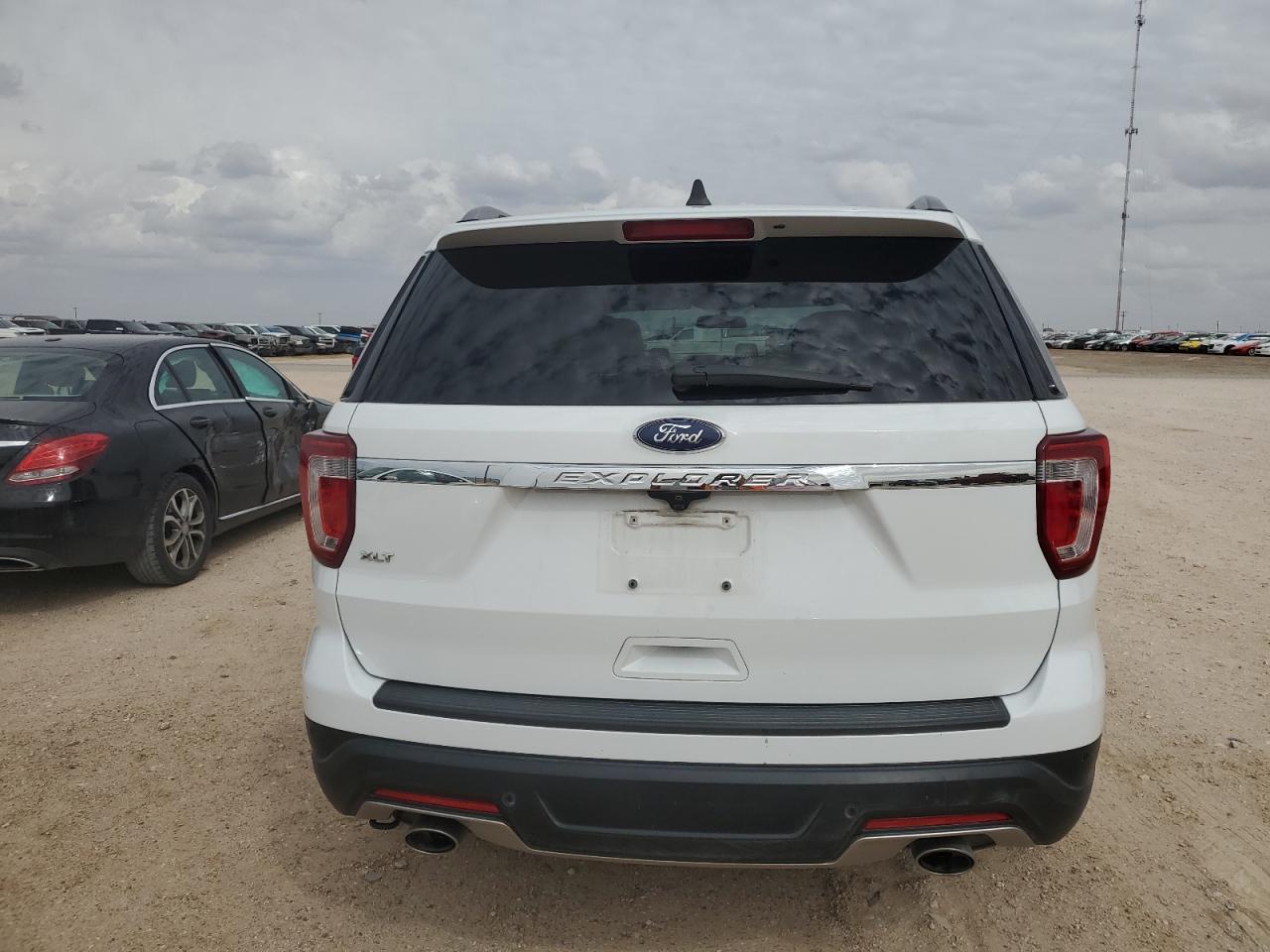 2018 FORD EXPLORER X - Image 6