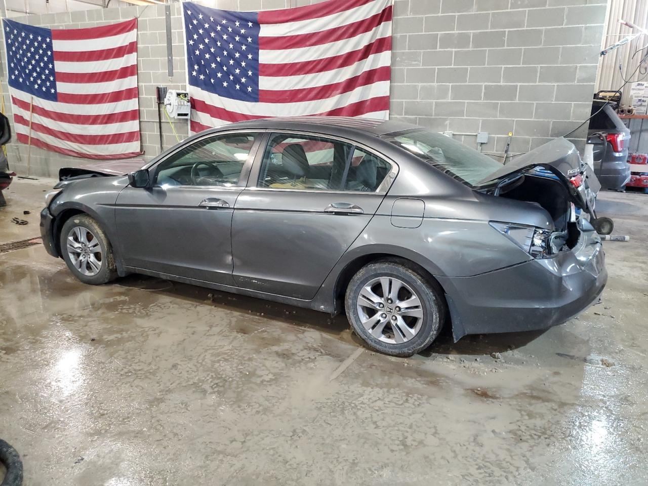 2011 HONDA ACCORD LXP - Image 2