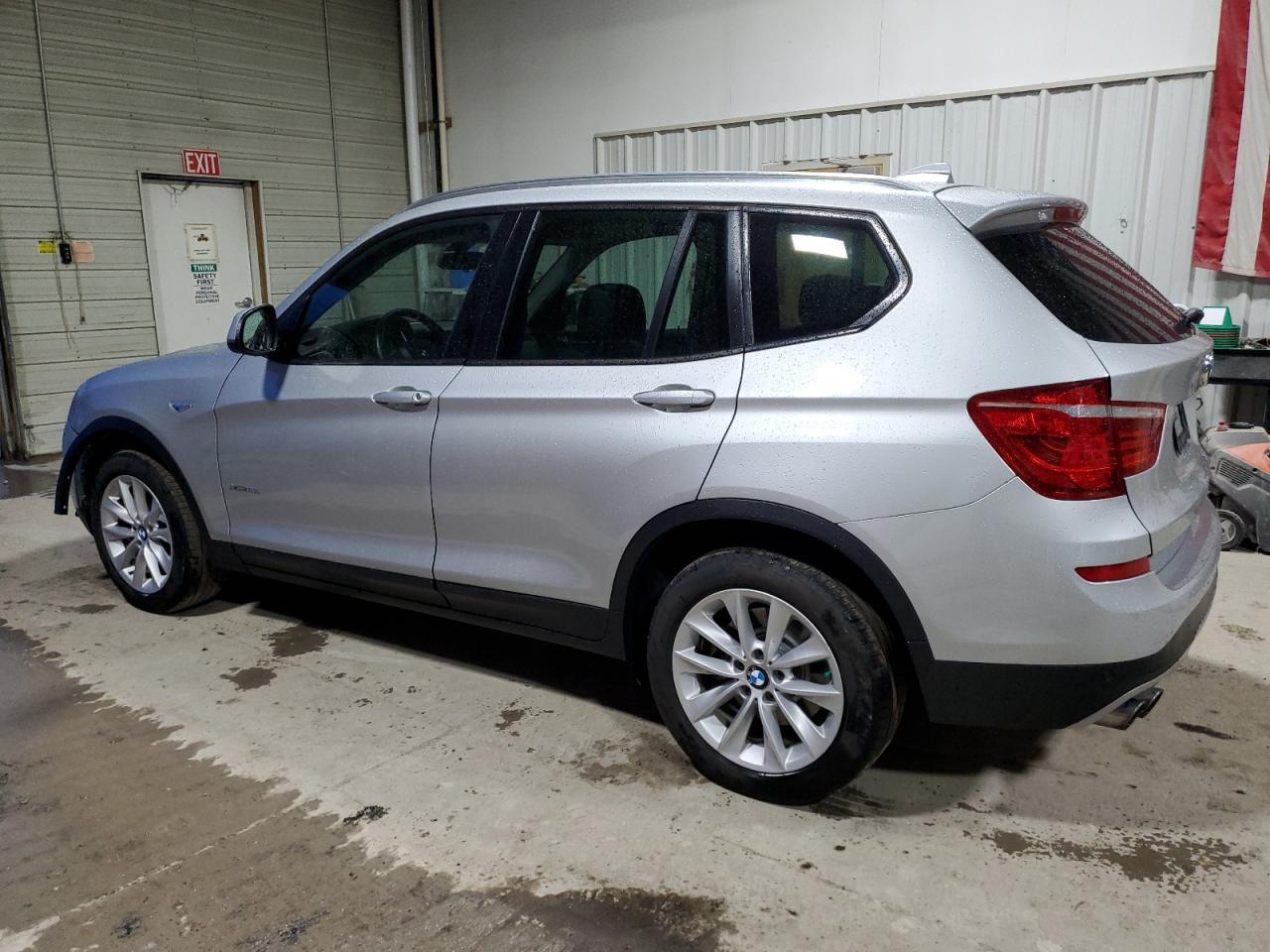 2016 BMW X3 XDRIVE2 - Image 2