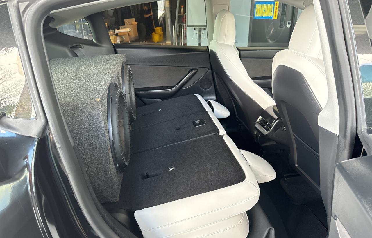 2023 TESLA MODEL Y - Фото 6
