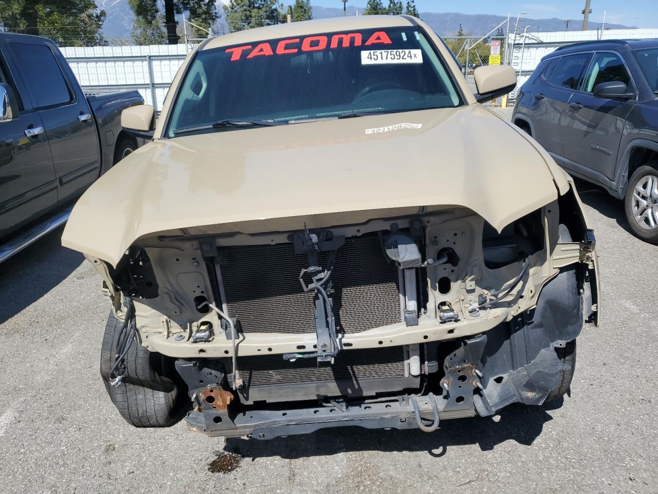 2017 TOYOTA TACOMA DOU - Фото 5