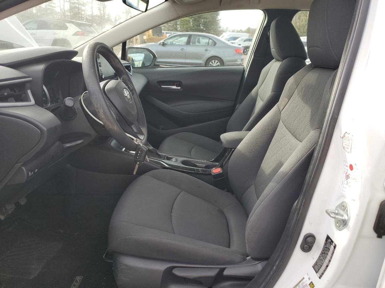2020 TOYOTA COROLLA LE - Фото 7