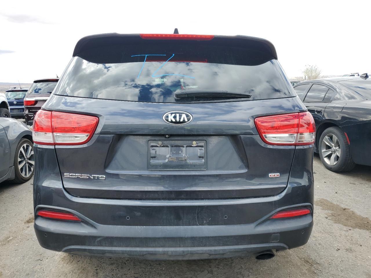 2016 KIA SORENTO LX - Image 6