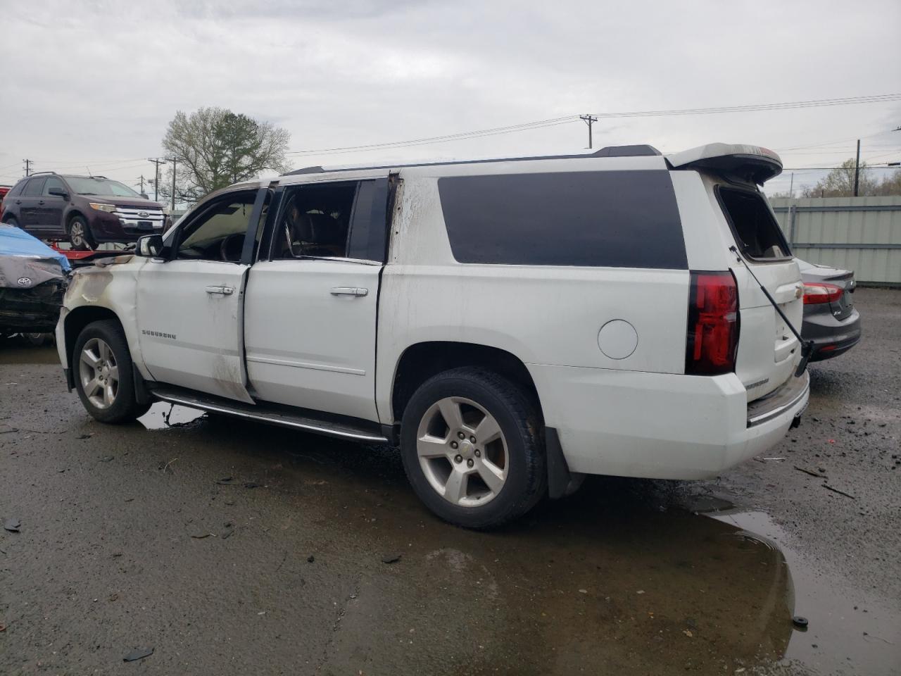 2015 CHEVROLET SUBURBAN C - Фото 2