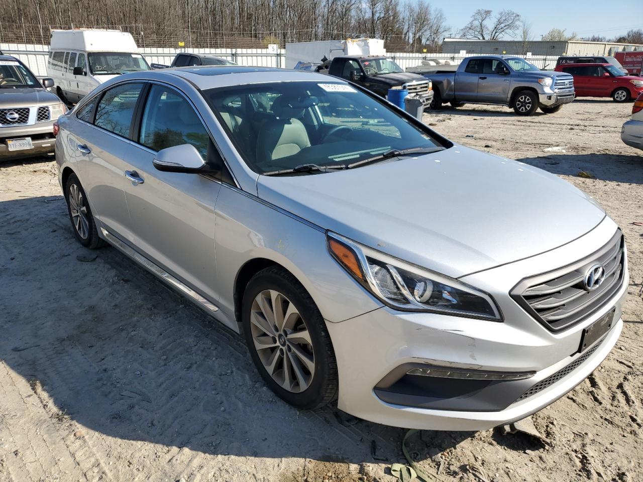 2017 HYUNDAI SONATA SPO - Image 4
