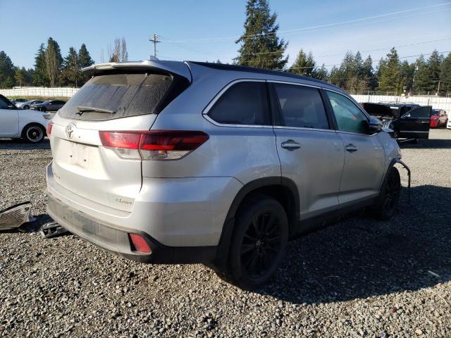 2019 Toyota Highlander Se - Фото 3