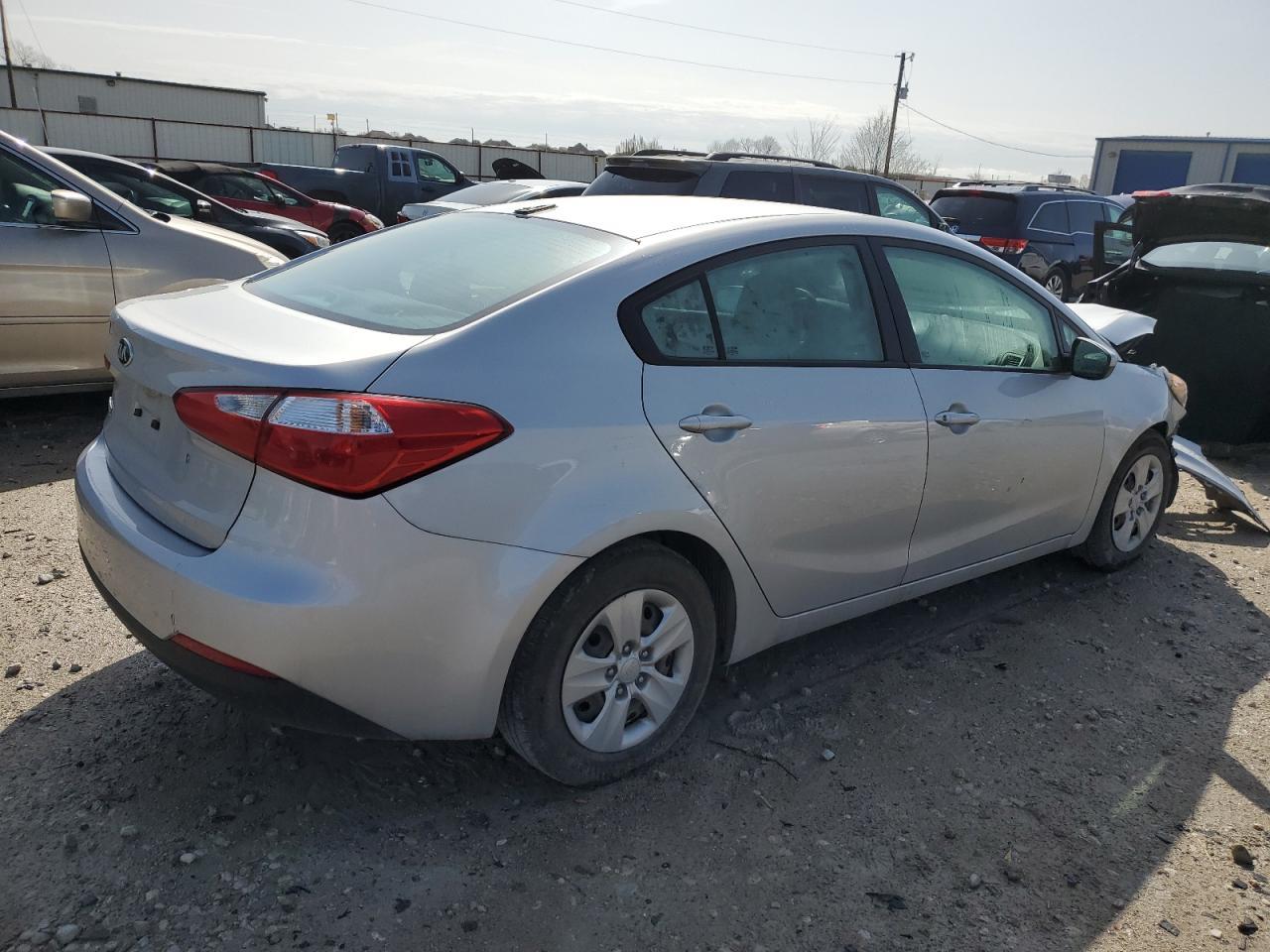2015 KIA FORTE LX - Фото 3