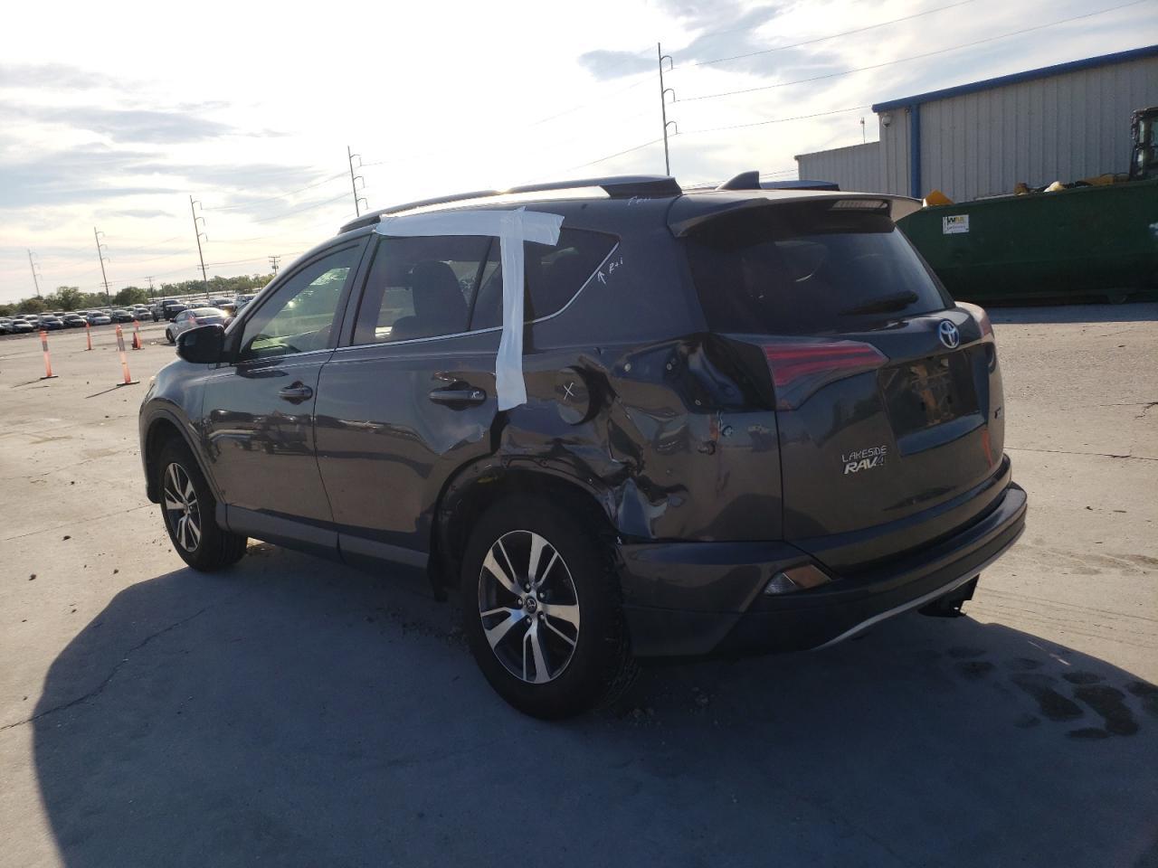 2017 TOYOTA RAV4 XLE - Фото 2