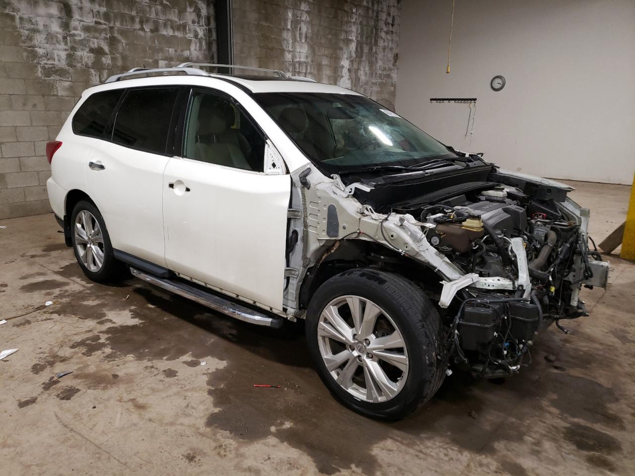 2018 NISSAN PATHFINDER - Фото 4