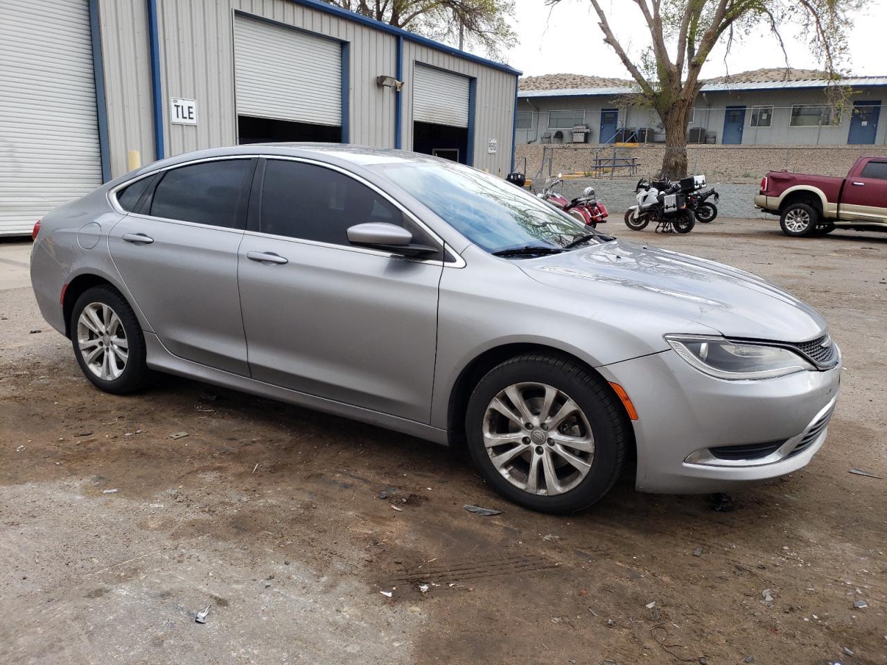 2015 CHRYSLER 200 LIMITE - Image 4
