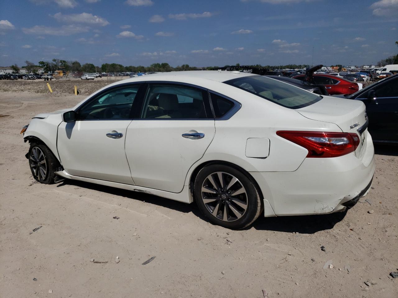 2017 NISSAN ALTIMA 2.5 - Image 2