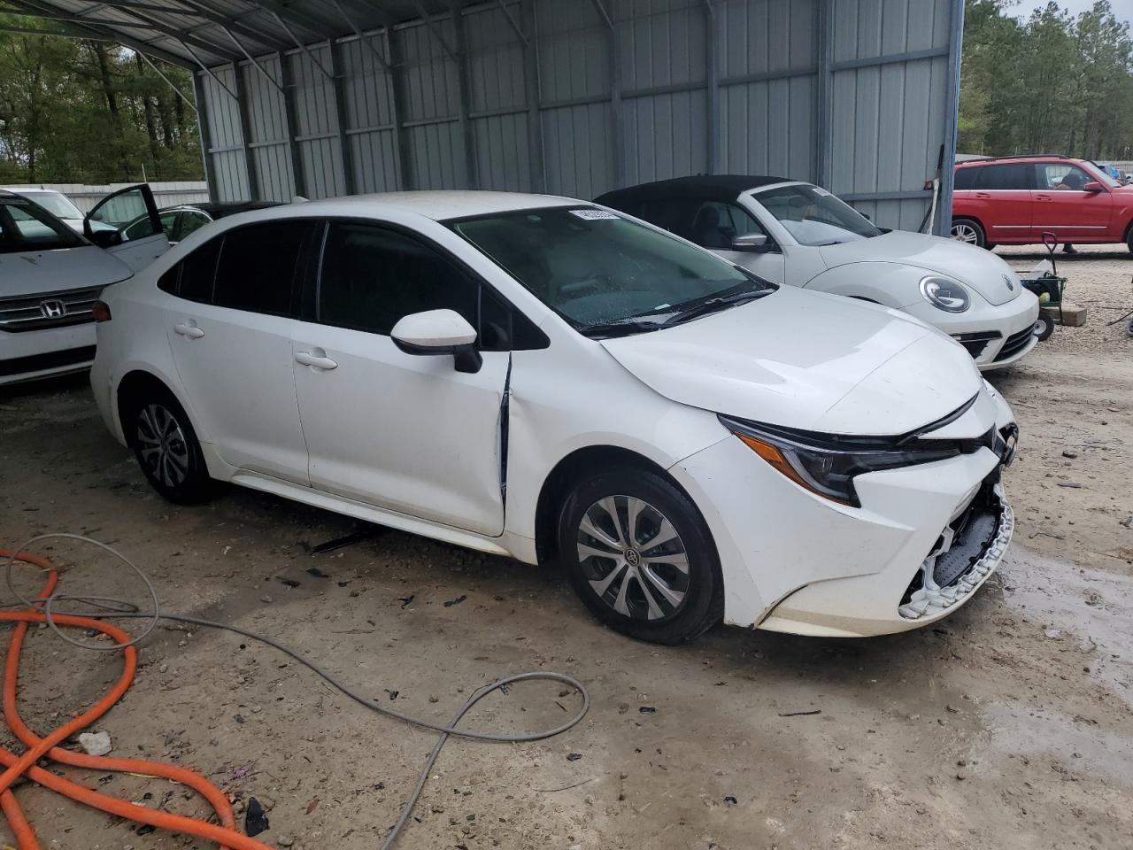 2022 TOYOTA COROLLA LE - Image 4