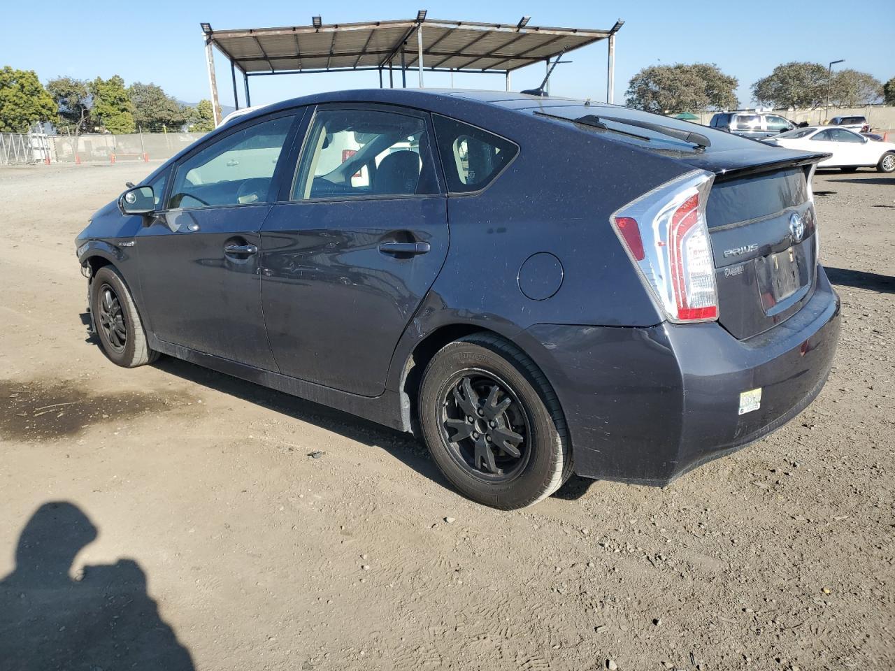 2013 TOYOTA PRIUS - Фото 2