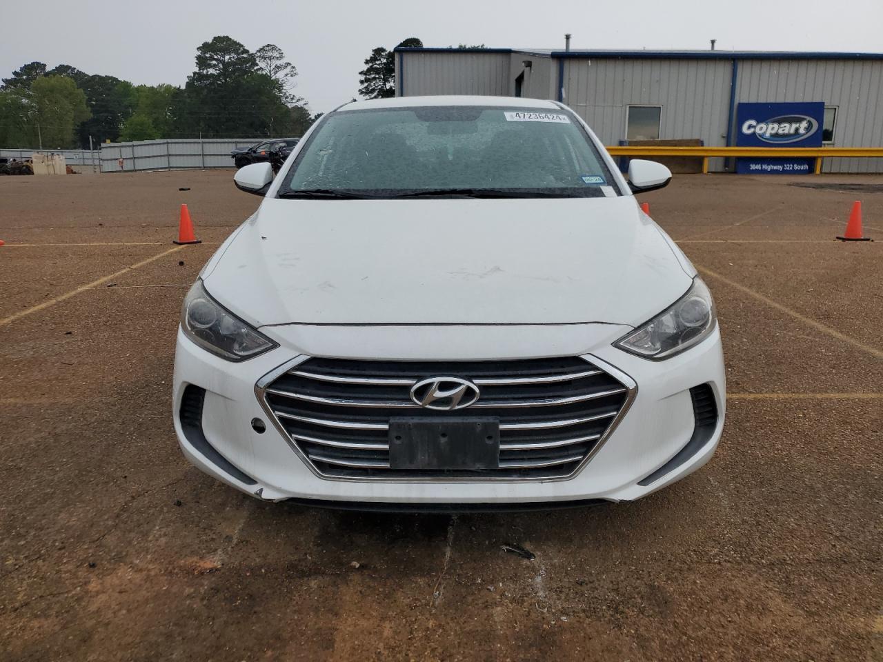 2017 HYUNDAI ELANTRA SE - Image 5
