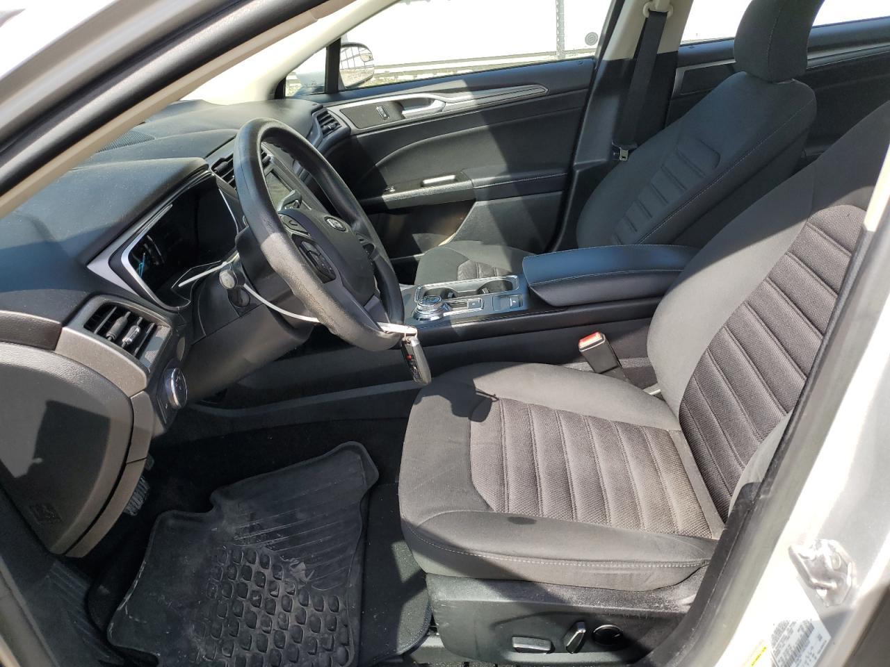 2017 FORD FUSION SE - Image 7